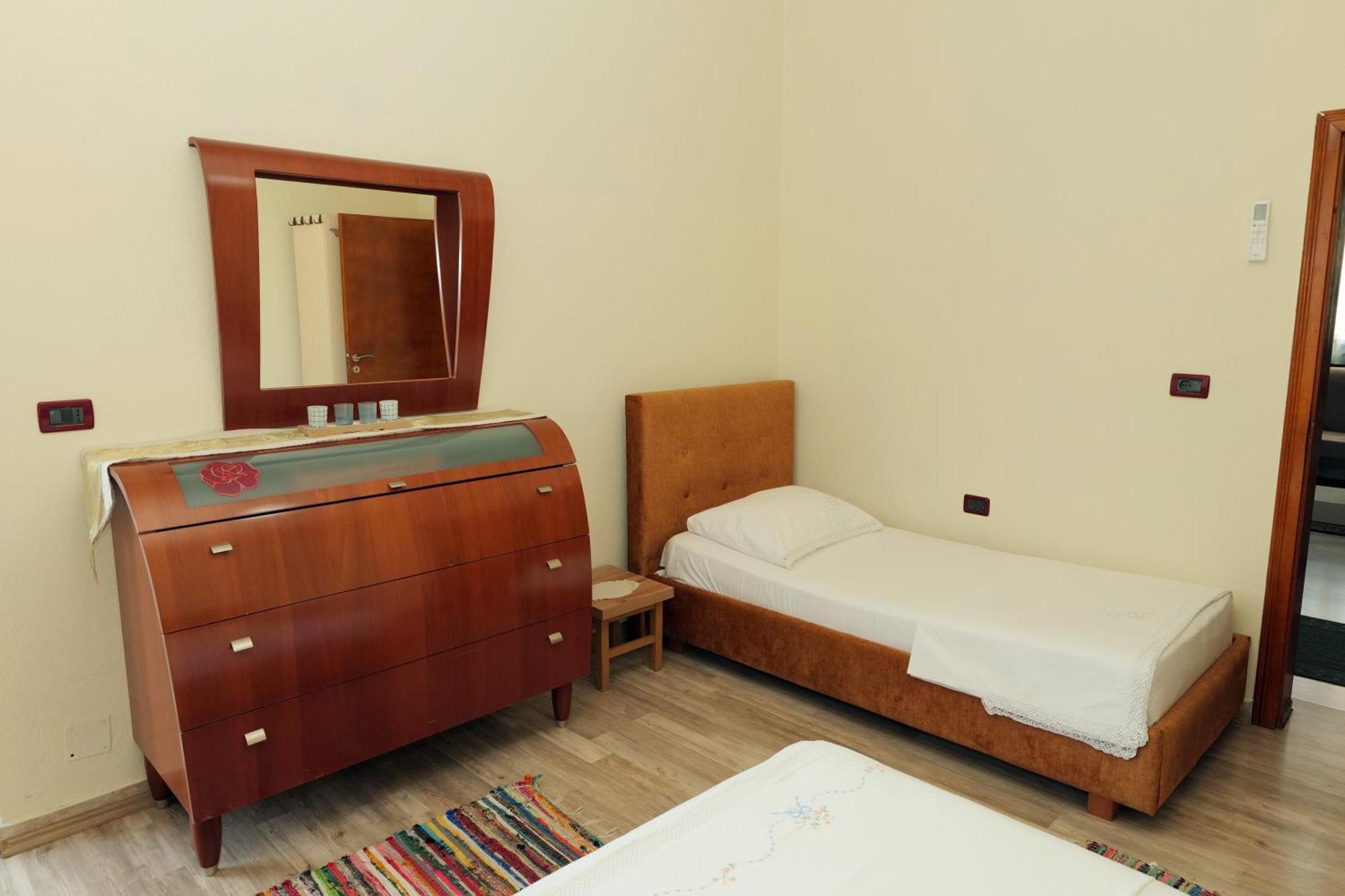 The House Of Dreams 2 Villa Shkoder Luaran gambar